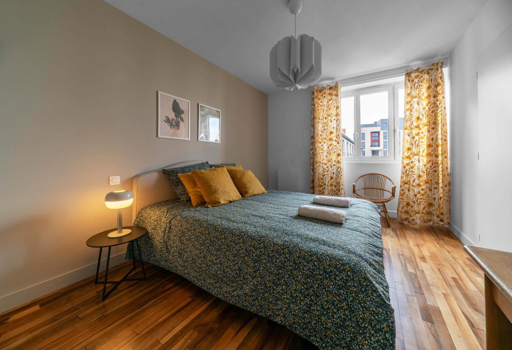 Leon Blum - Design - Parking Apartment Clermont-Ferrand