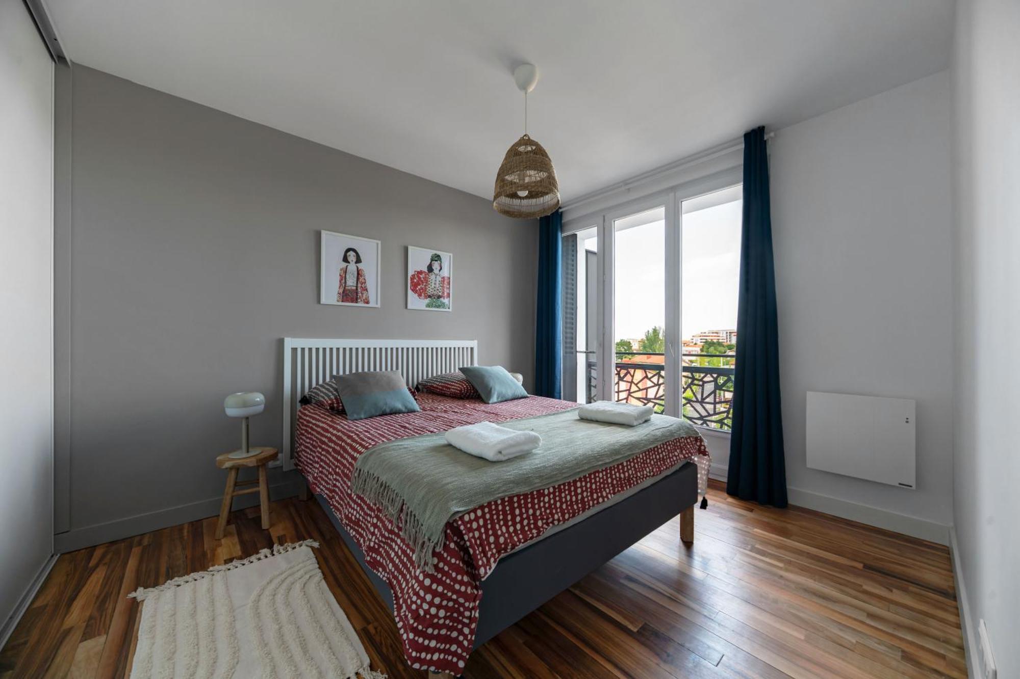 Leon Blum - Design - Parking Apartment